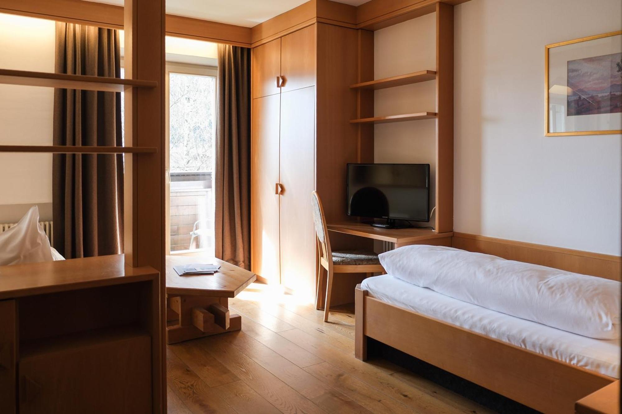 Ferien & Wellnesshotel Windschar Brunico Extérieur photo